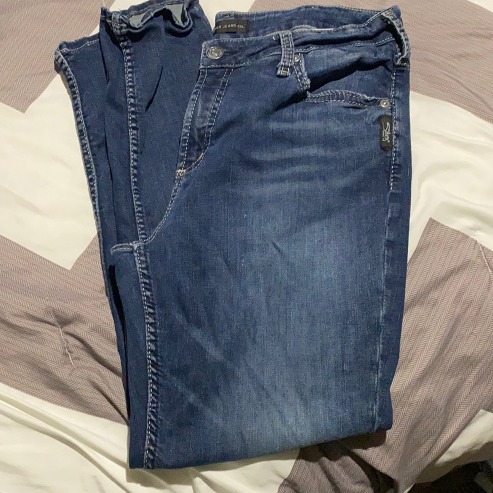 Silver Jeans Avery Skinny Crop Jeans